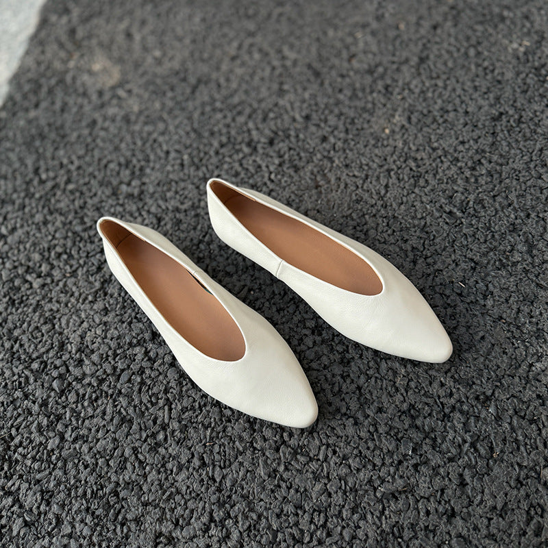 Women's Premium Leather Ballet Flats - V-Cut Pointed Toe Shoes Lightweight Spring Summer Shoes