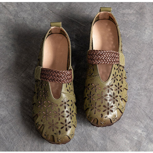 Floral Cut-out Leather Sandals - Women's Retro Round Toe Summer Walking Flats