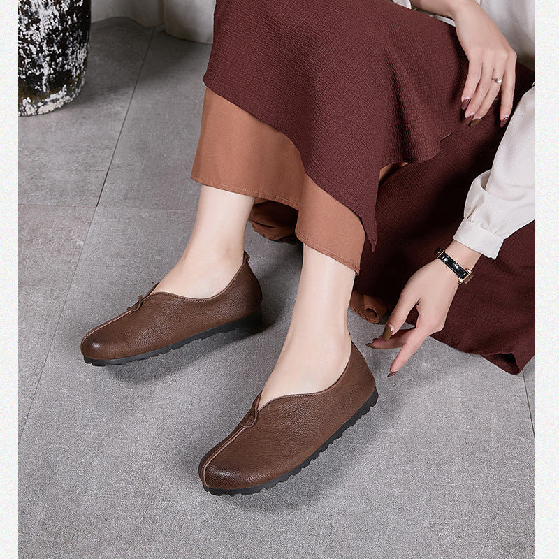 Women’s Handmade Leather Slip-On Flats – Vintage Casual Soft Sole Shoes