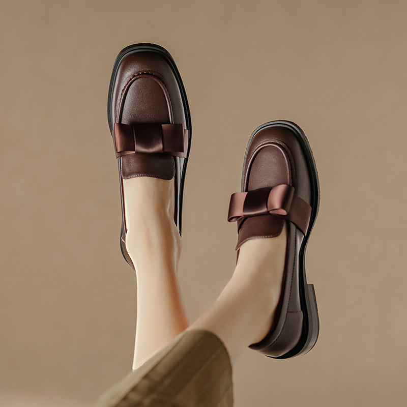 Women's Handmade Retro Bow British Style Low Heeled Loafers
