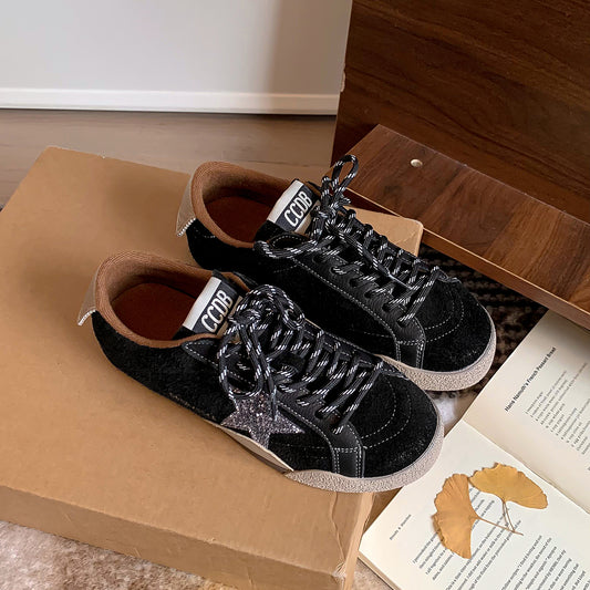 Flat Star Design Sneakers Retro – Women’s Cow Suede Lace-Up Shoes