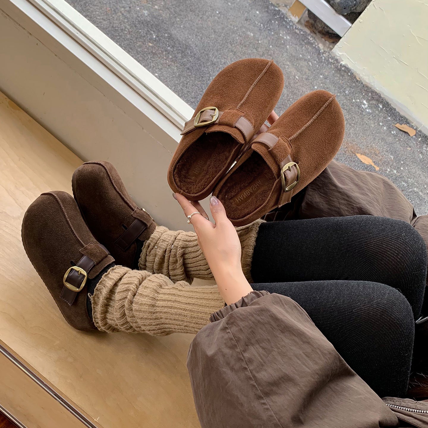 Warm Fur Lined Winter Mules for Women – Platform Slip-On with Buckle