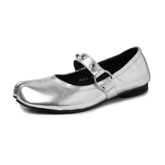 Women‘s Avant-Garde Split Toe Leather Ballet Flats - Luxurious Mary Janes with Studs