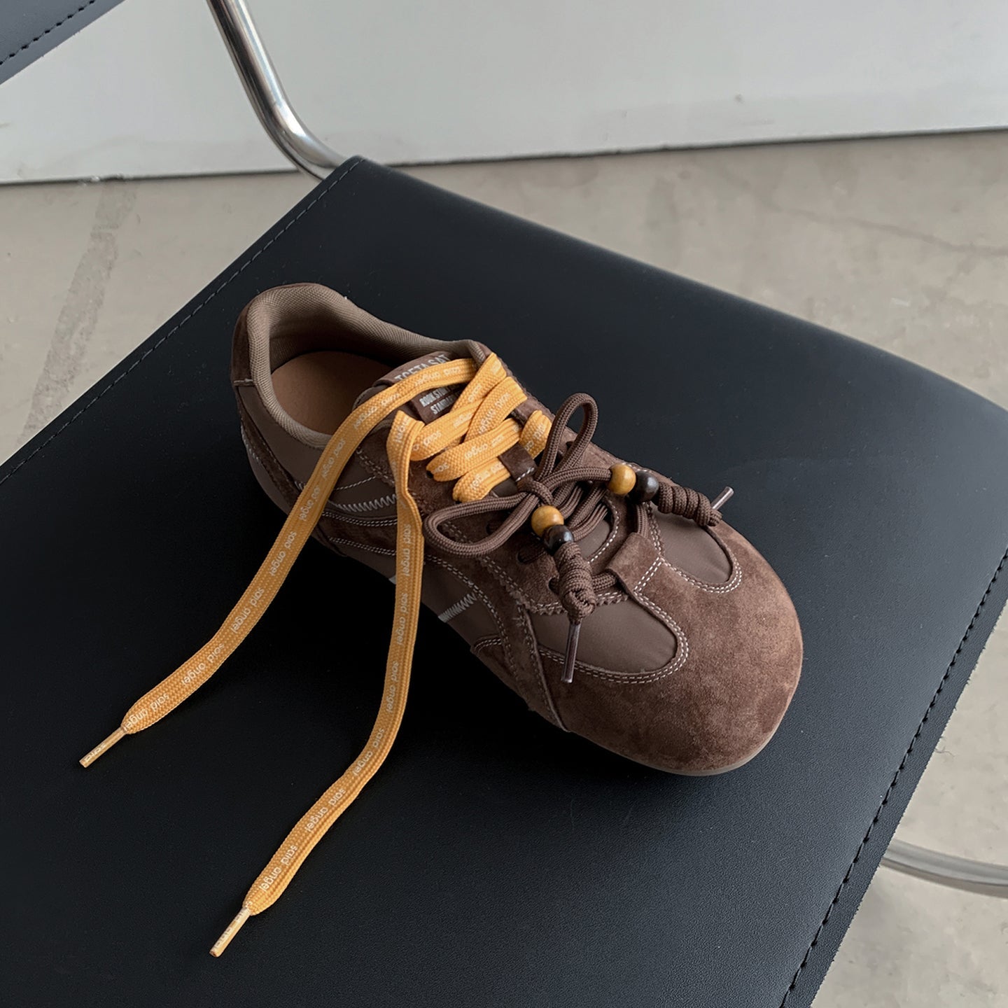 Trendy Women's Hidden Wedge Sneakers – Round-Toe Casual Shoes