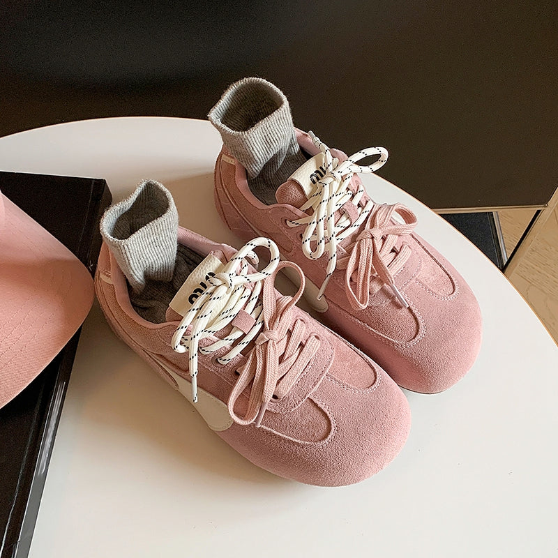 Women‘s Retro Cow Suede Sneakers Vintage Round Toe Double Lace-up Quilting Low Top Flats