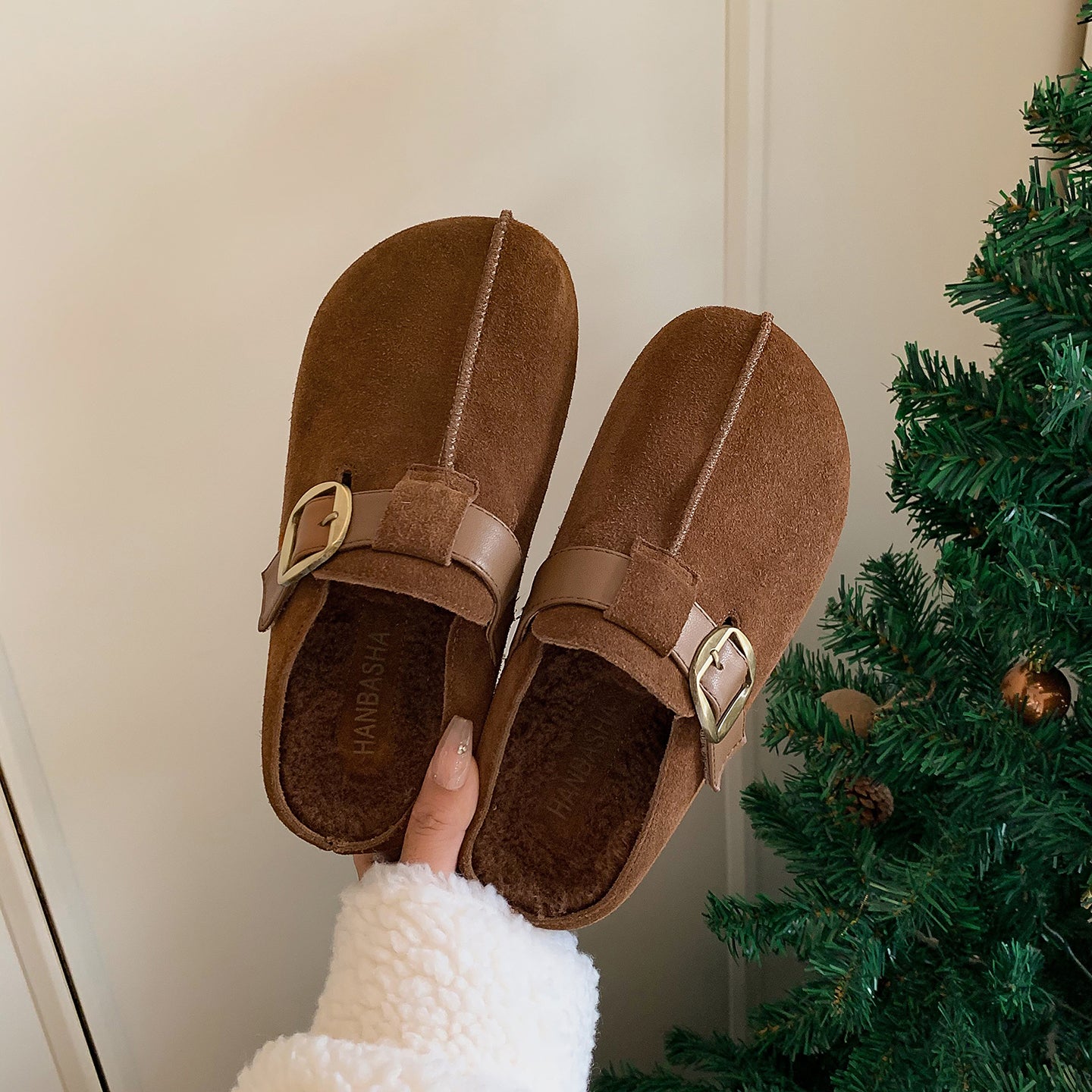 Warm Fur Lined Winter Mules for Women – Platform Slip-On with Buckle