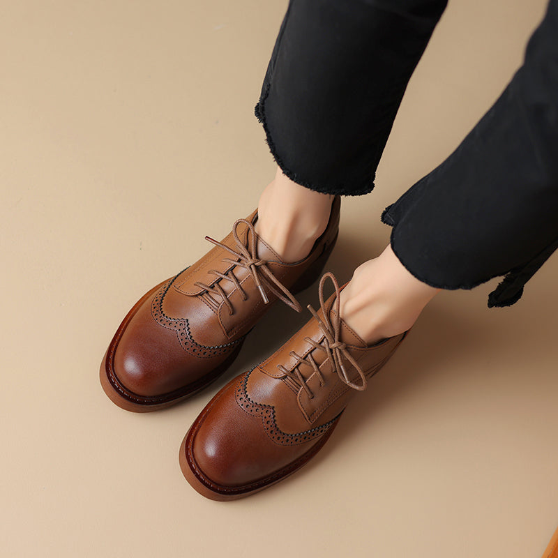 Women's Leather Brogue Oxfords Winter Warm Fur Lined Round Toe Lace-up Block Heel Pumps