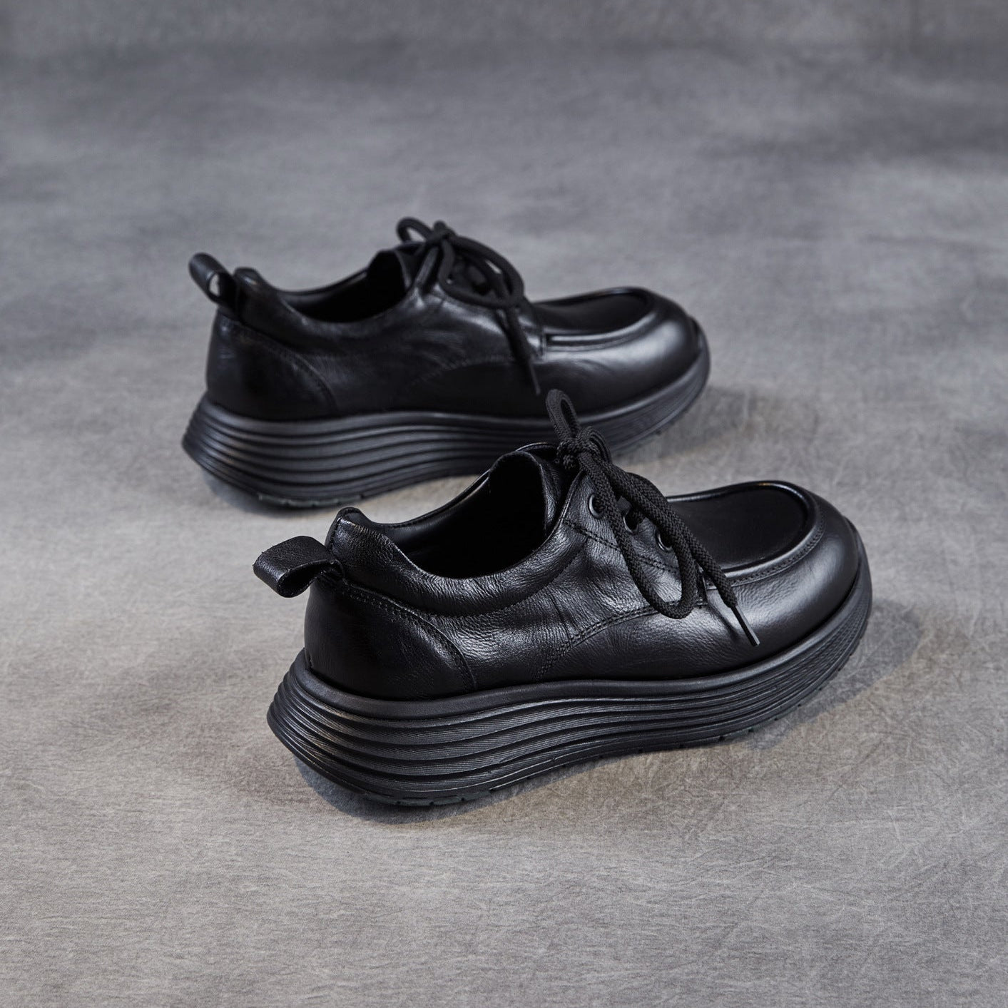 Women’s Leather Lace-Up Platform Wedge Shoes – Retro Non-Slip Casual Style