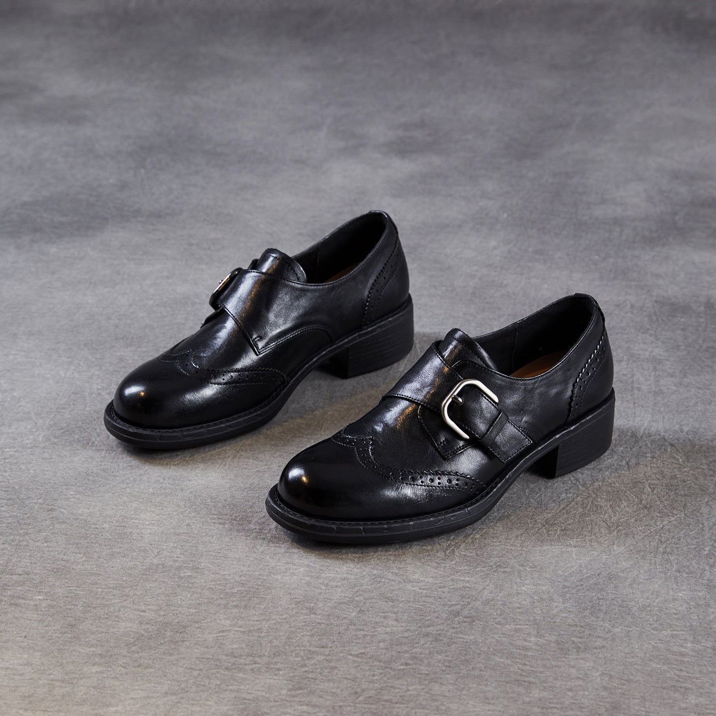 Women's Retro Leather Monk Strap Shoes Vintage Round Toe Brogue Chunky Heels