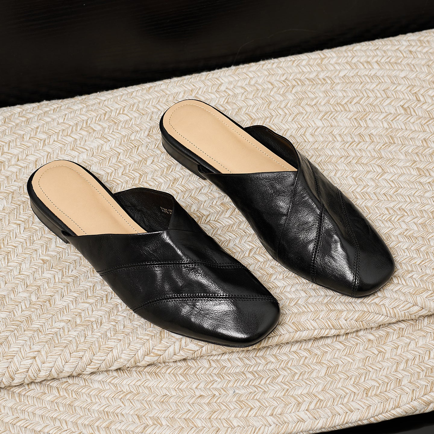 Women's Retro Lambskin Mules Vintage Square Toe Slip-on Casual Flats