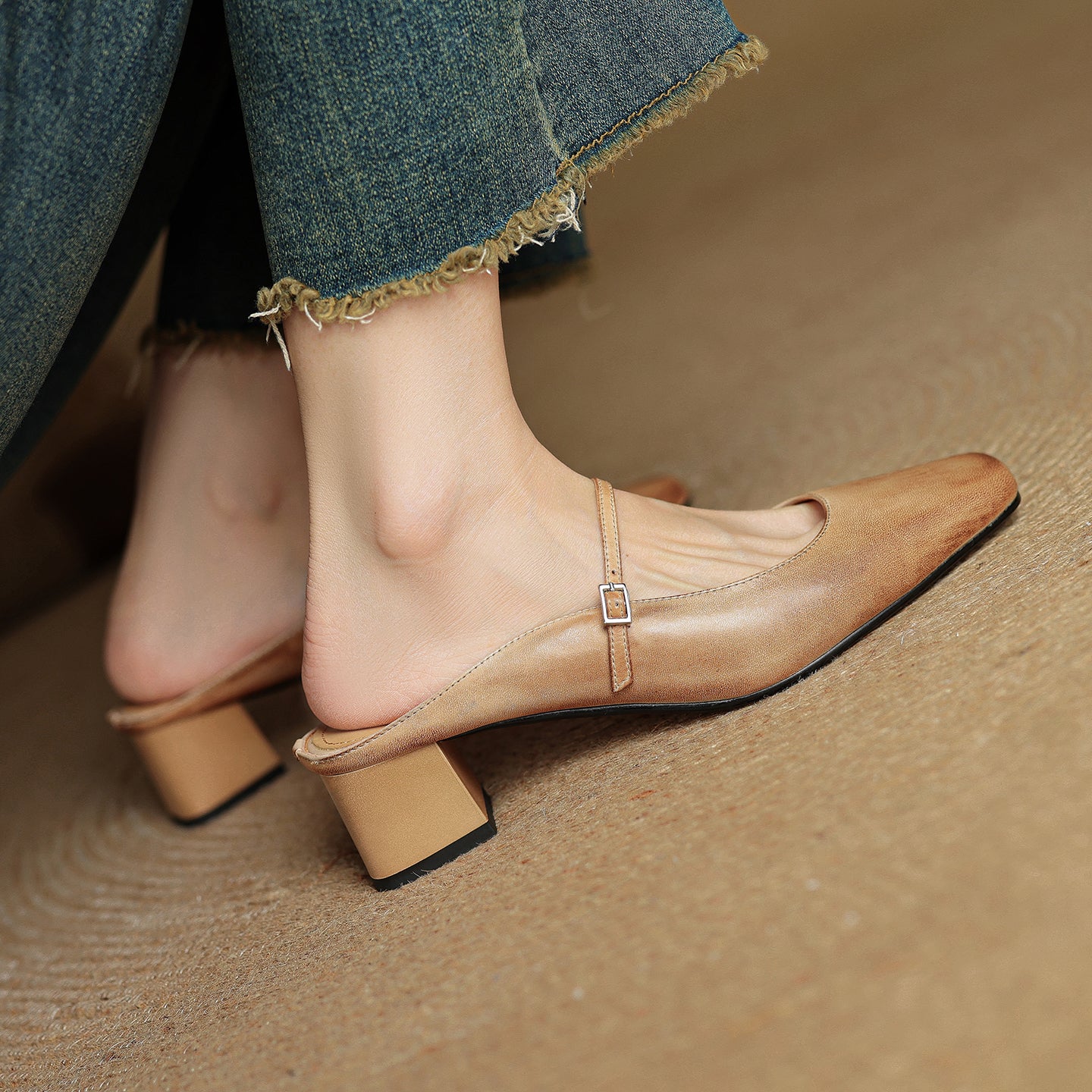 Women's Cowhide Mary Jane Mules - 4.5cm Block Heel - Hand-Burnished Leather