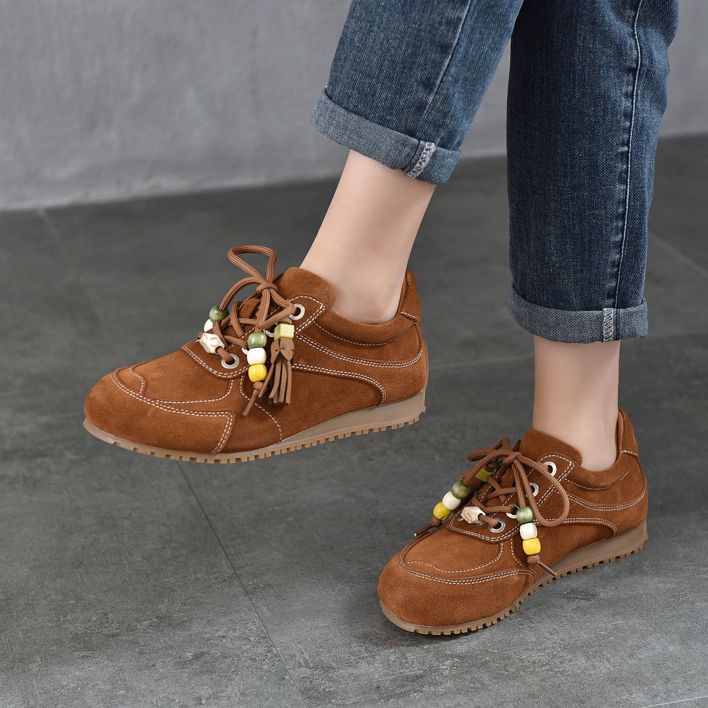 Women’s Spring Retro Beaded Leather Sneakers – Casual Lightweight Shoes