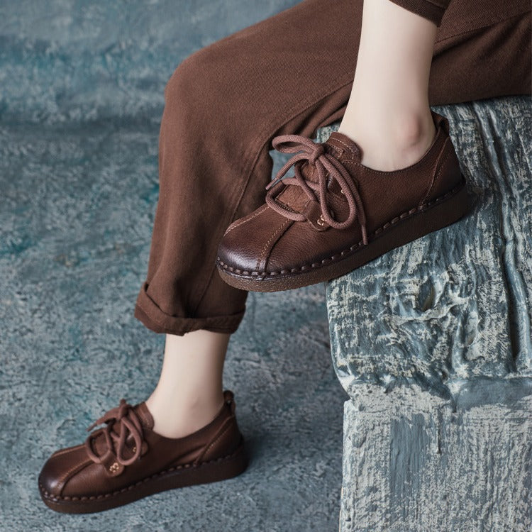 Women's Casual Walking Shoe Leather Soft Sole Lace Up Flat Shoes