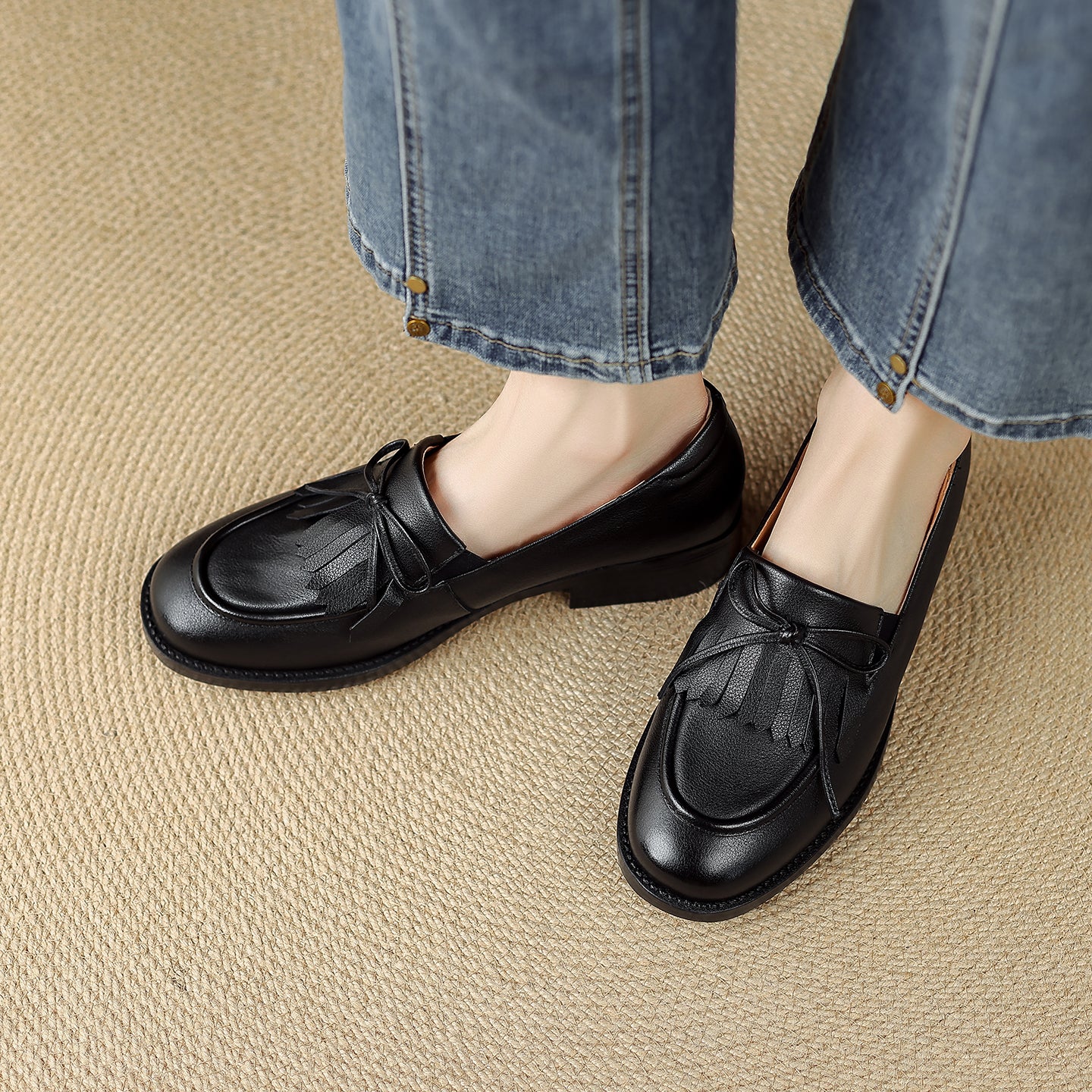 Women's Leather Tassel Loafers Classic British Style Commuter Flats