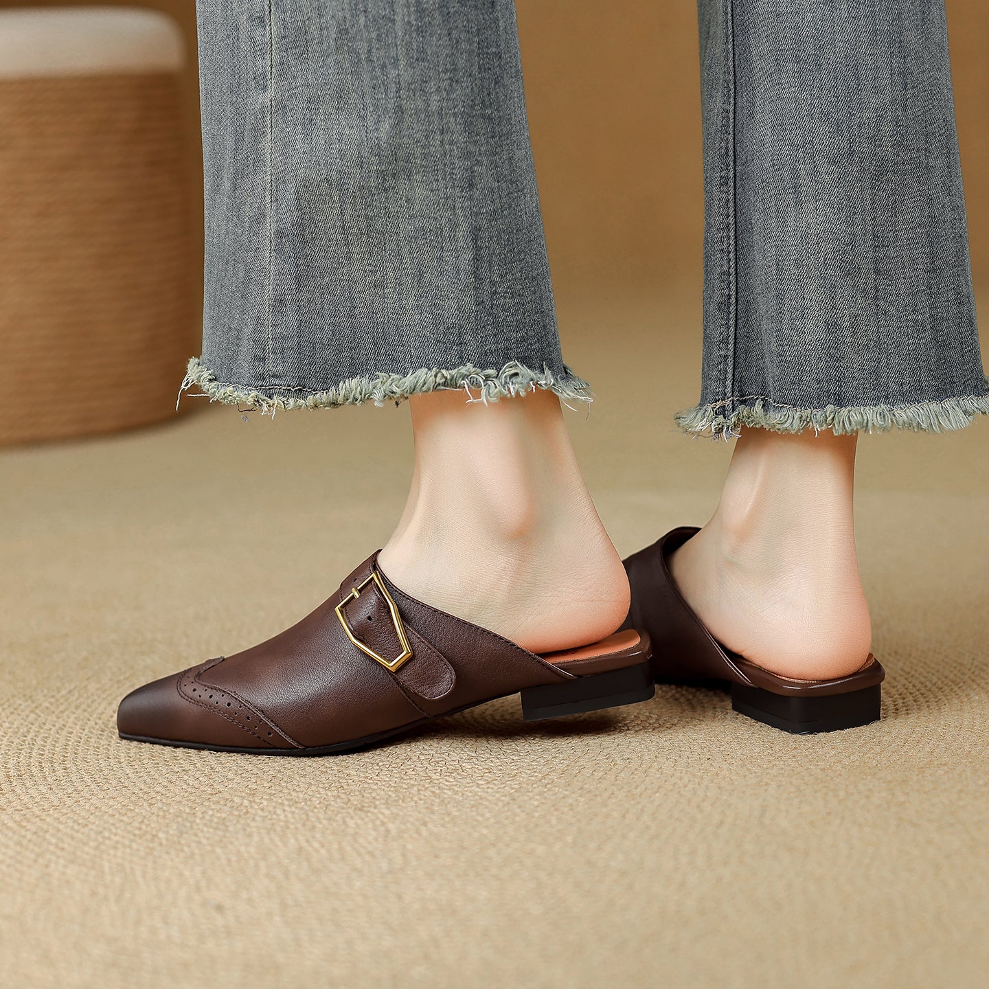 Women's Brogue Vintage Wingtip Pointed Mules - Luxury Leather Slip-on Flats