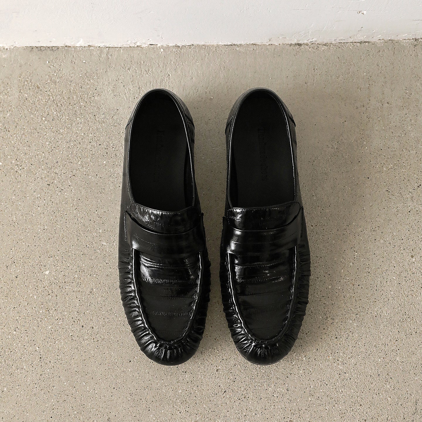 Women's Retro Cowhide Loafers Vintage Round Toe Ruched Penny Slip-on Driving Flats