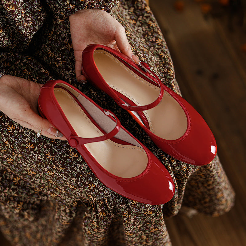 Women's Patent Mary Janes - Low Block Heel Elegant Round-Toe Summer Pumps
