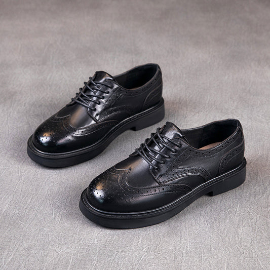 British Style Women's Wingtip Oxfords - Leather Lace-up Flats with Brogue Detail
