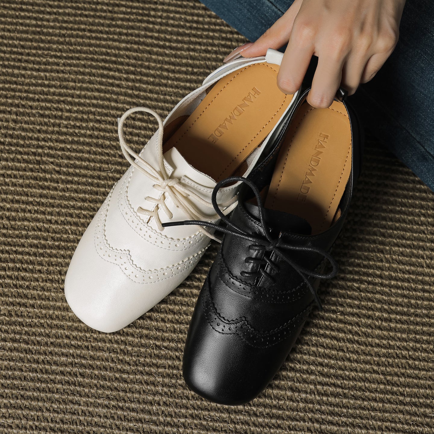Women's Retro Leather Brogue Shoes Vintage Square Toe Lace-up Oxford Flats