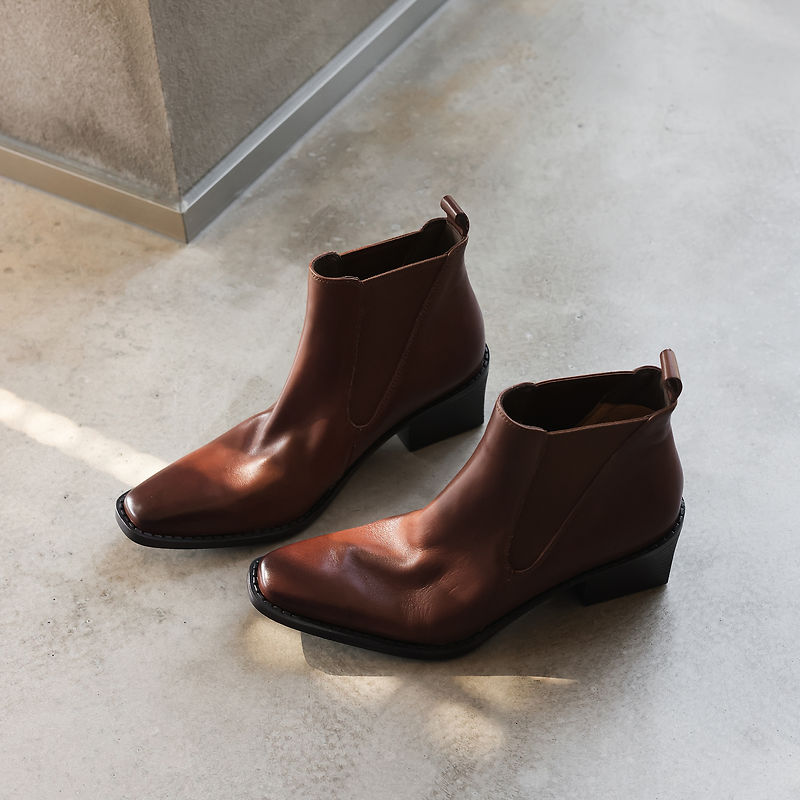 Women's Retro Cowhide Chelsea Boots Vintage Square Toe Slip-on Block High Heel Booties