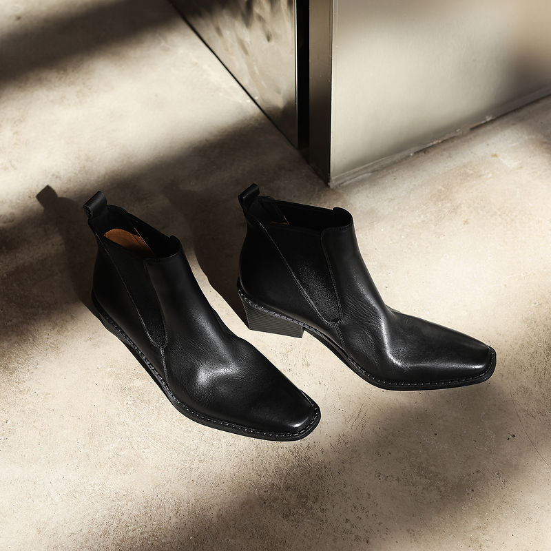Women's Retro Cowhide Chelsea Boots Vintage Square Toe Slip-on Block High Heel Booties