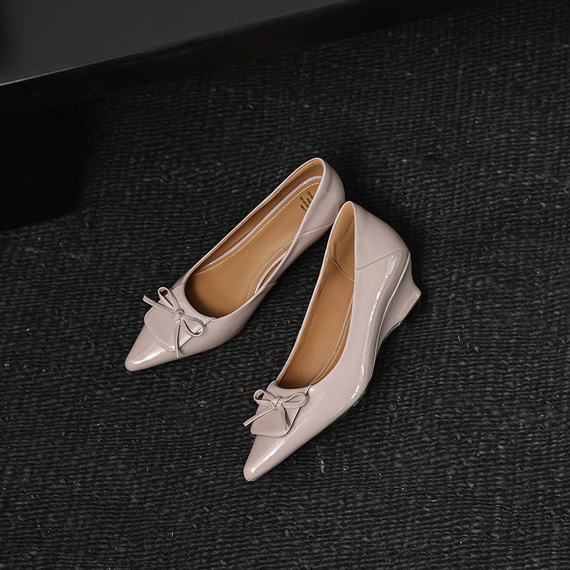 Women's Retro Patent Leather Pumps Vintage Pointed Toe Bow Wedge Heels
