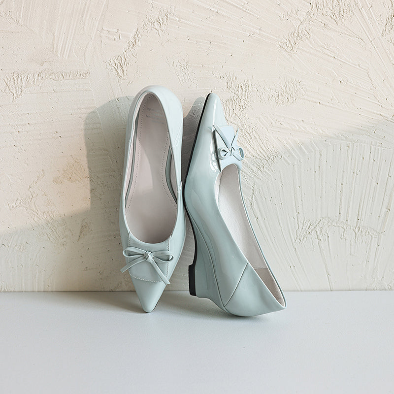 Women's Retro Patent Leather Pumps Vintage Pointed Toe Bow Wedge Heels
