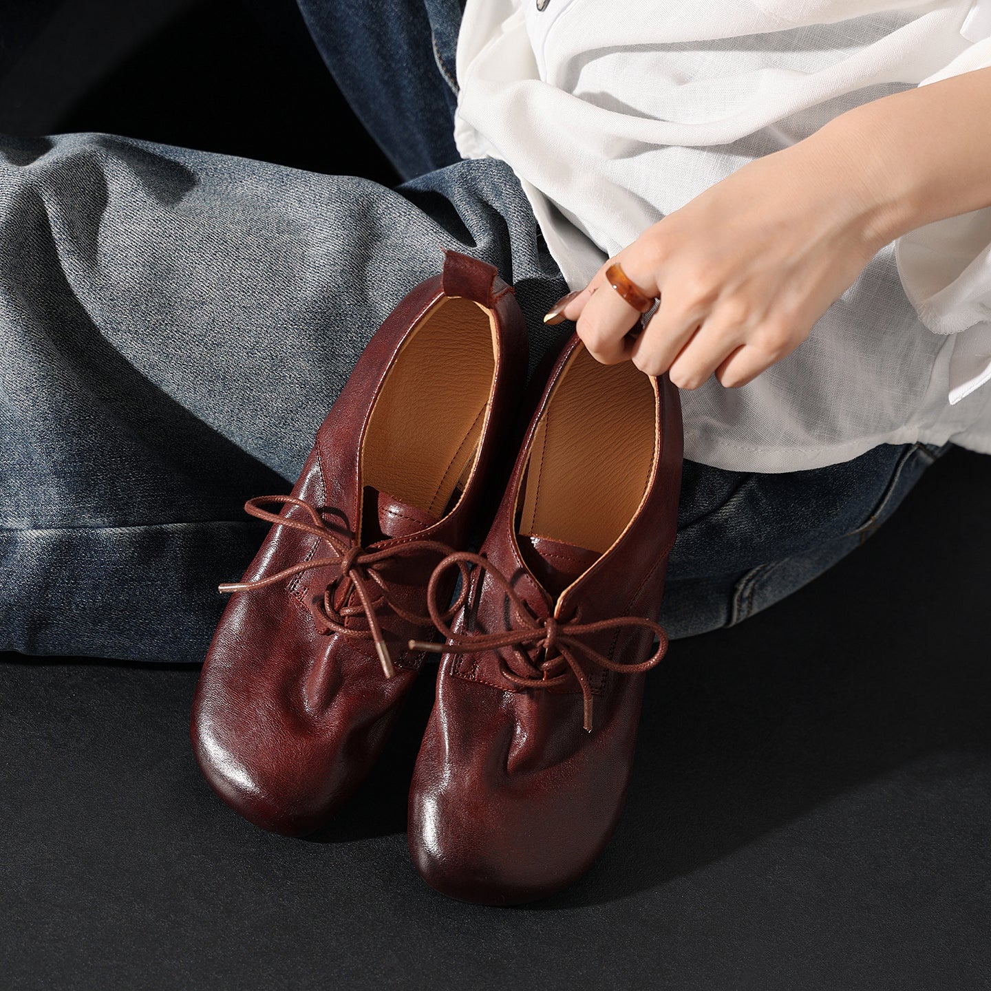 Women's Handmade Retro Cowhide Oxfords Vintage Square Toe Lace-up Soft Flat Shoes