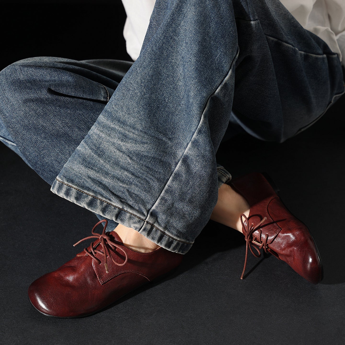 Women's Handmade Retro Cowhide Oxfords Vintage Square Toe Lace-up Soft Flat Shoes