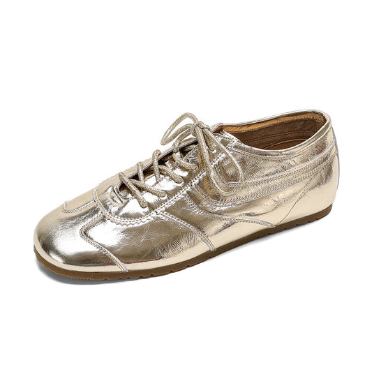 Women’s Soft Leather Flat Sneakers – Stylish Comfortable Casual Shoes