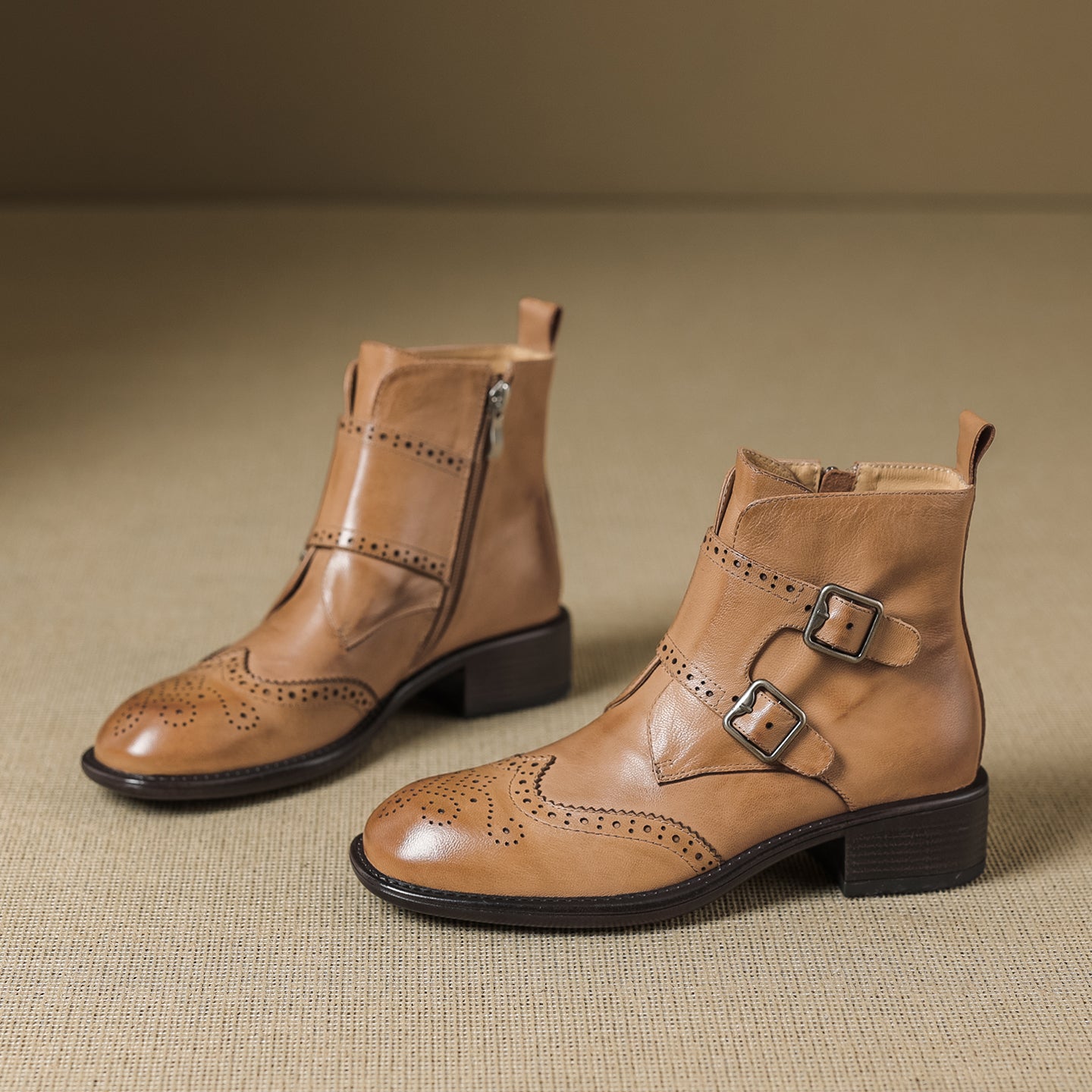 Women's Retro Cowhide Ankle Boots Vintage Brogue Round Toe Double Buckle Zipper Booties