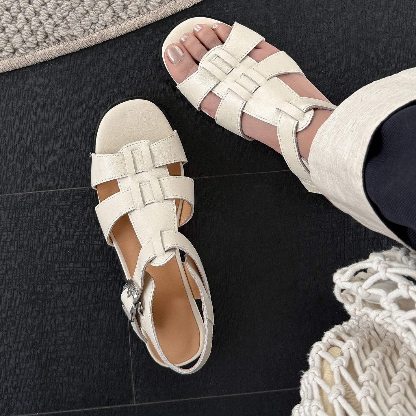Womens Retro Woven Leather Fisherman Sandals Open Toe T-Strap Roman Summer Shoes