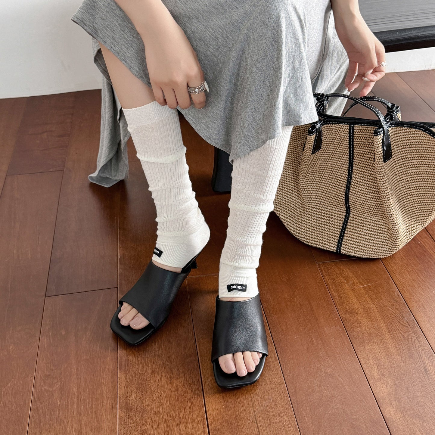 Women's Sheepskin Mules Luxury Ultra-Soft Sheepskin Slides Premium Summer Professional Footwear
