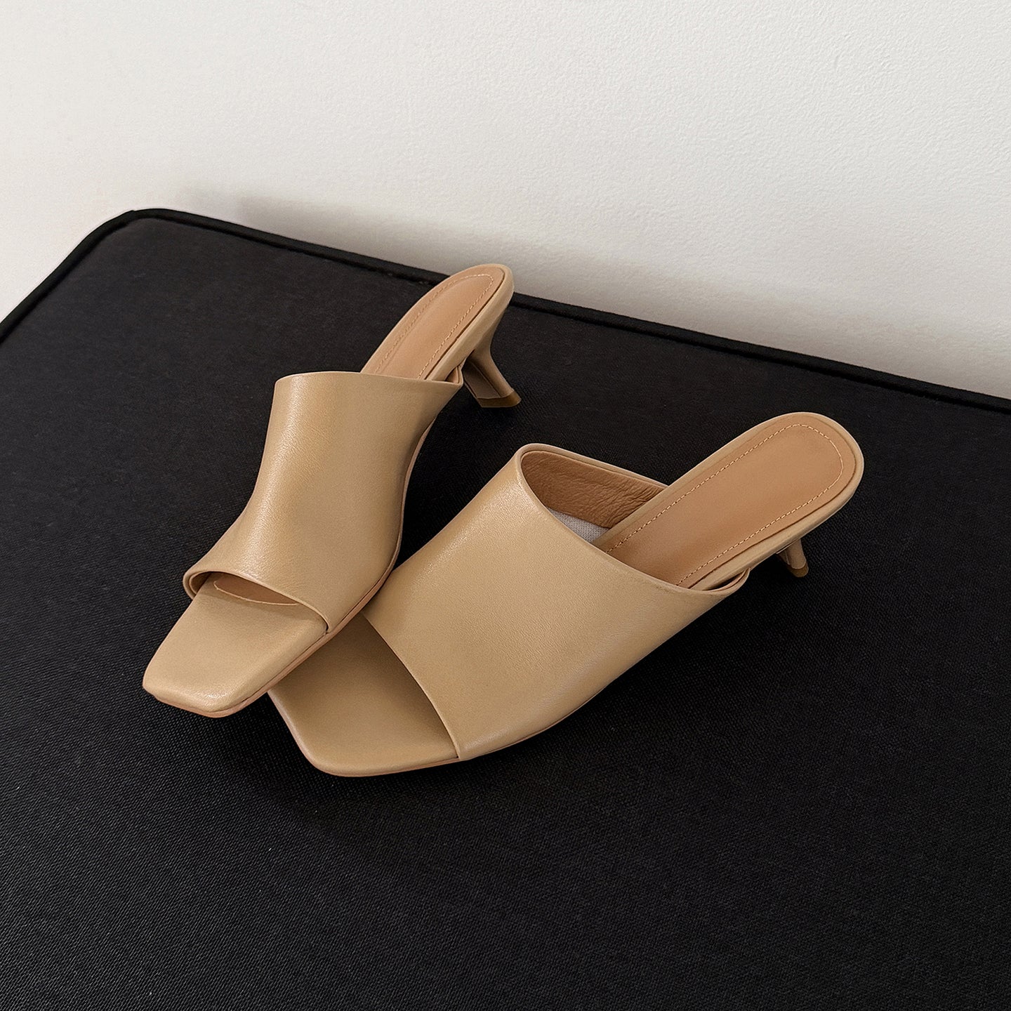 Women's Sheepskin Mules Luxury Ultra-Soft Sheepskin Slides Premium Summer Professional Footwear