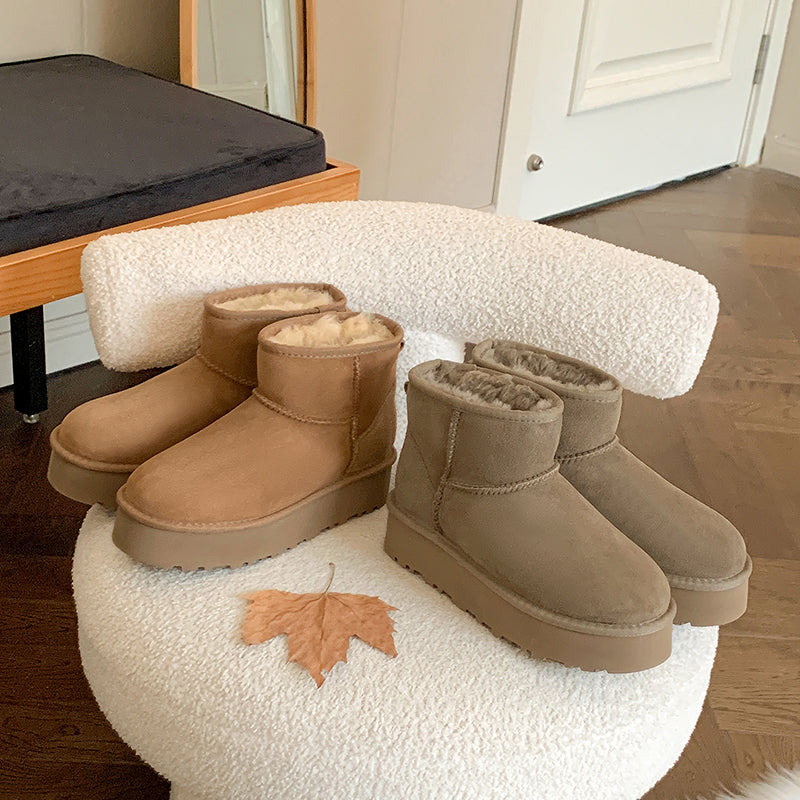 Women's Genuine Leather Platform Fleece-lined Winter Warm Snow Boots