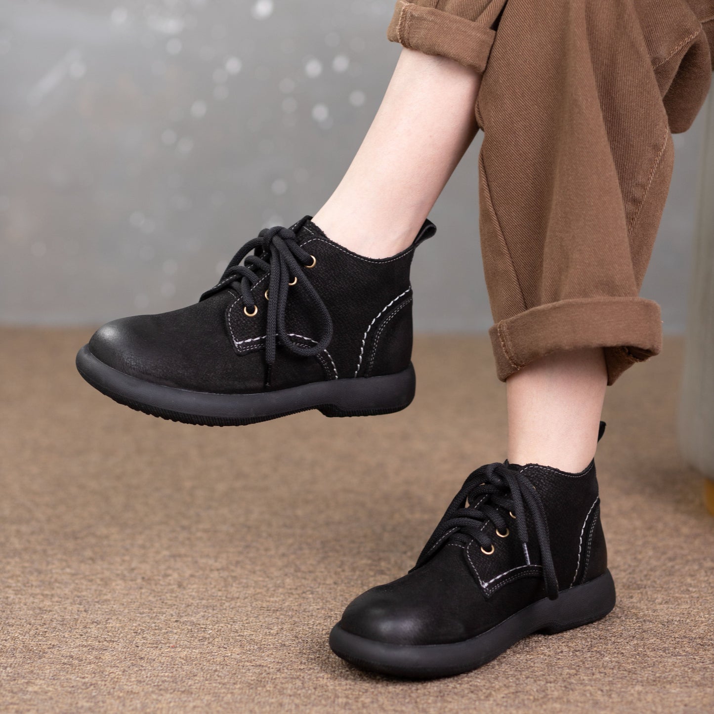 Women's Literary Leather Vintage Casual Lace-up Ankle Boots