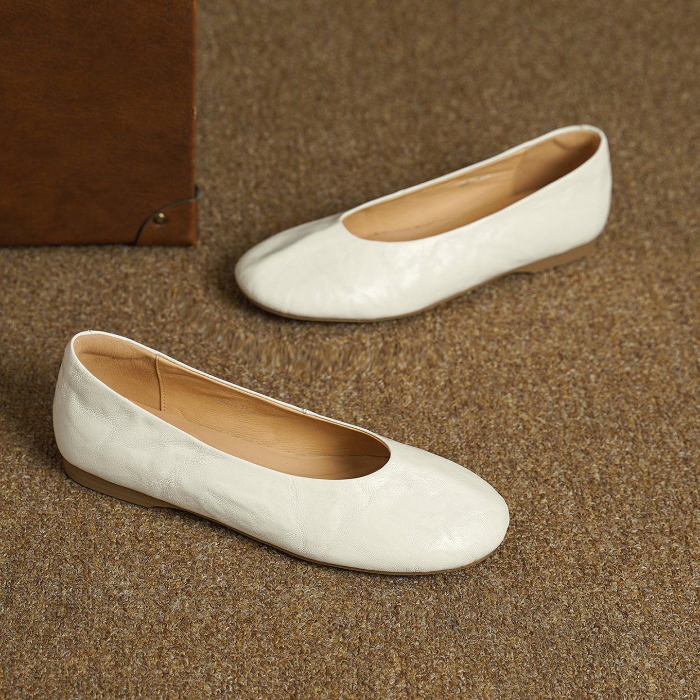 Women's Handmade Soft Sheepskin Ballet Flats Round Toe Slip-on Flat Shoes