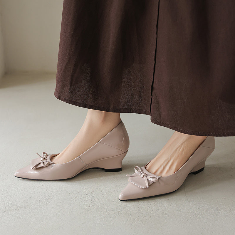 Women's Retro Patent Leather Pumps Vintage Pointed Toe Bow Wedge Heels