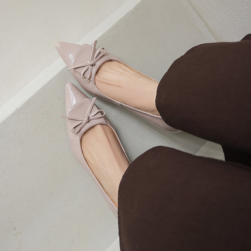Women's Retro Patent Leather Pumps Vintage Pointed Toe Bow Wedge Heels